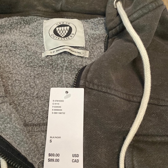 Urban outfitters yogi cropped hoodie NWT Small - Picture 7 of 8